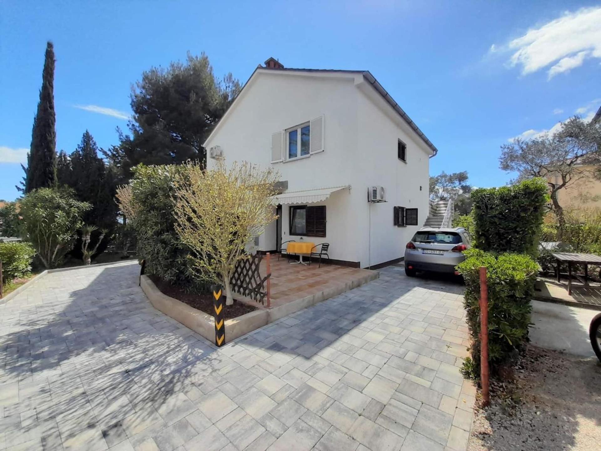 Lovely Studio Malina Close To The Beach Krk Town Exteriör bild